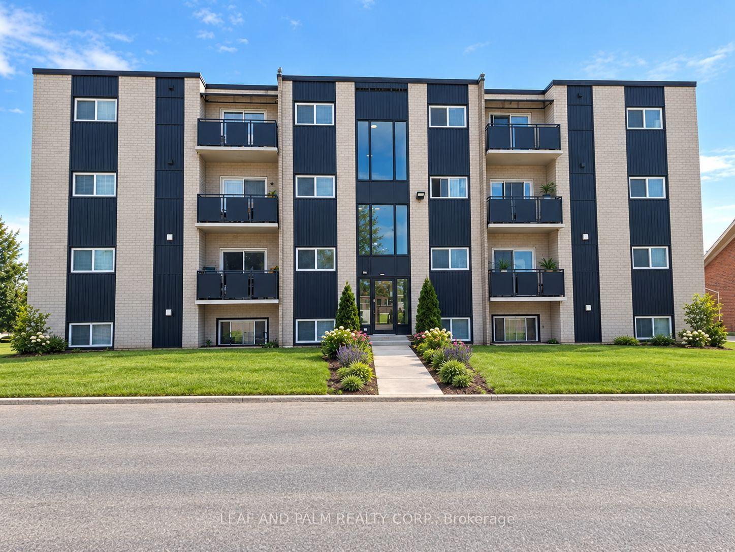 591 12th Street, Hanover — Multiplex for sale, photo 1