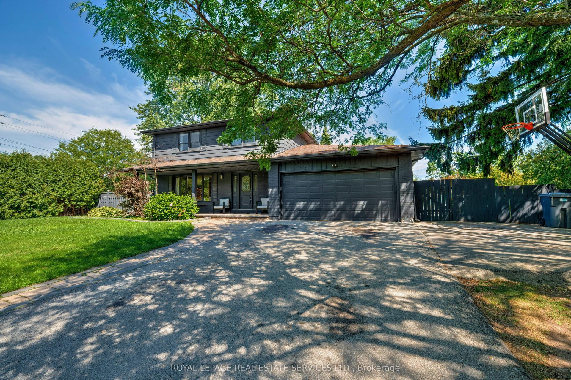 297 Sunset Drive — photo 1