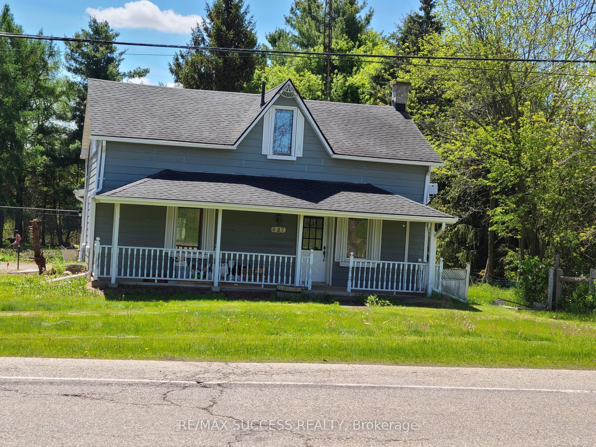 687 New Dundee Road — photo 1