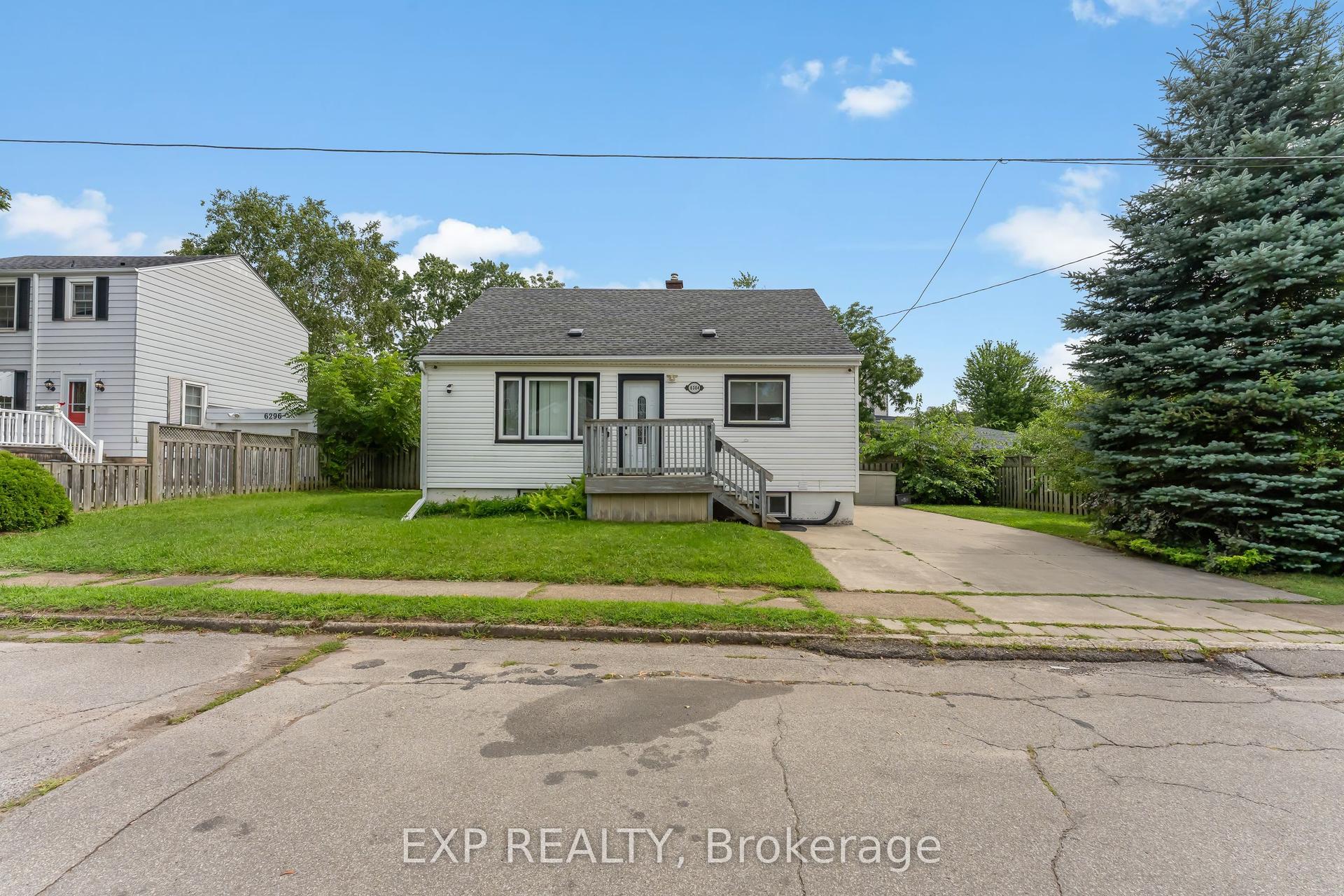 6304 Finlay Avenue, Niagara Falls — Detached for sale, photo 1