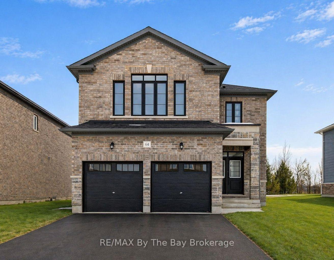 64 Amber Drive, Wasaga Beach — Detached for sale, photo 1