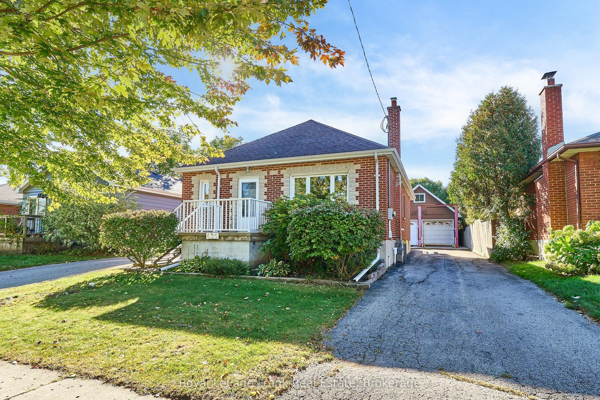 435 Woodcrest Avenue, Oshawa — Detached for sale, photo 1