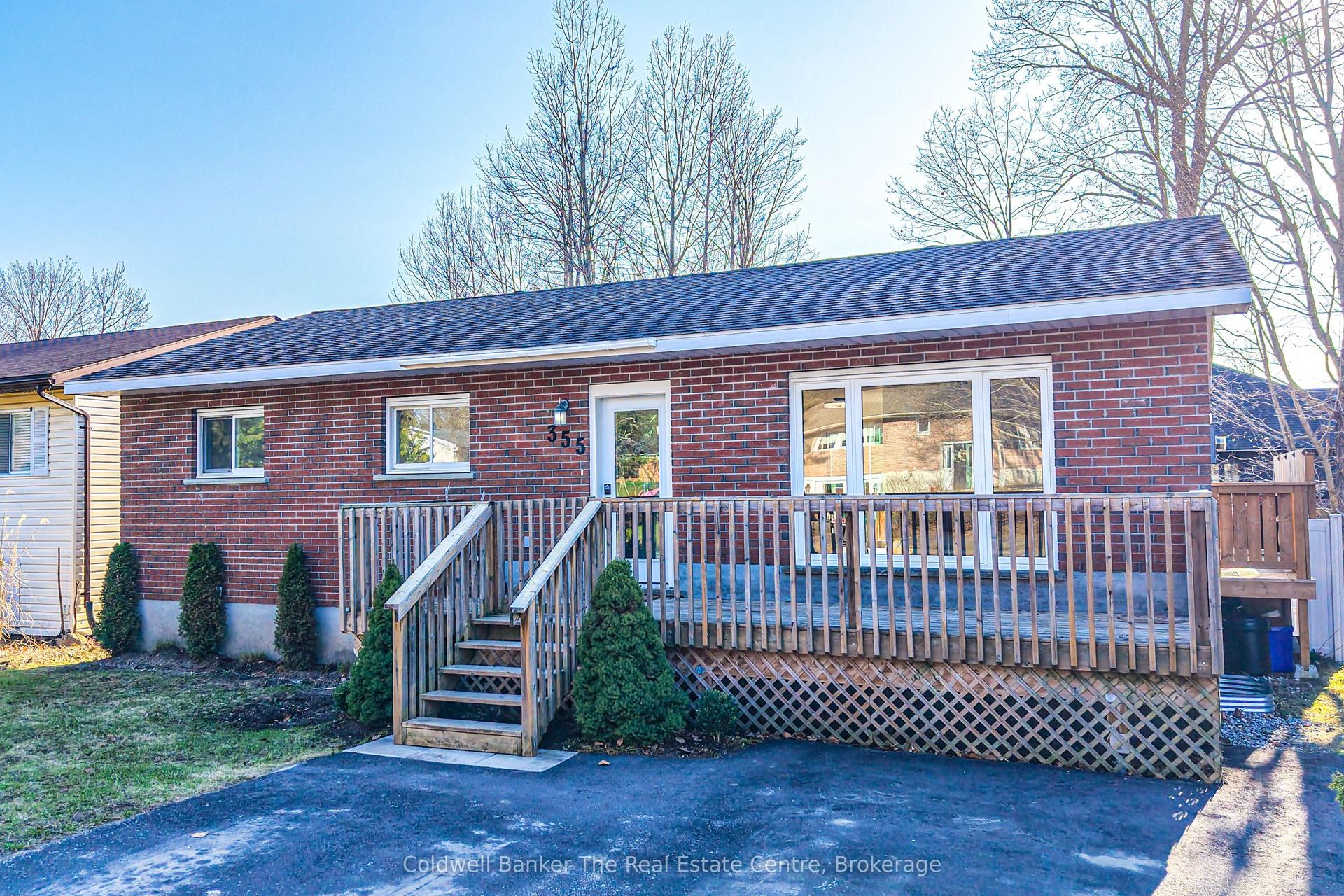 355 Louise Street — photo 1