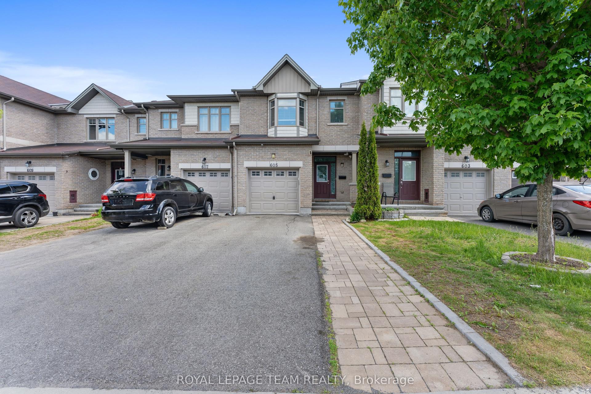 605 Sunburst Street — photo 1