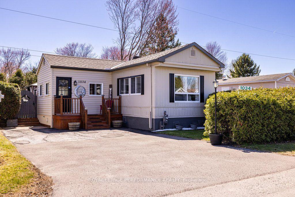 1034 Vista Barrett Private, Greely - Metcalfe - Osgoode - Vernon and Area — Detached for sale, photo 1
