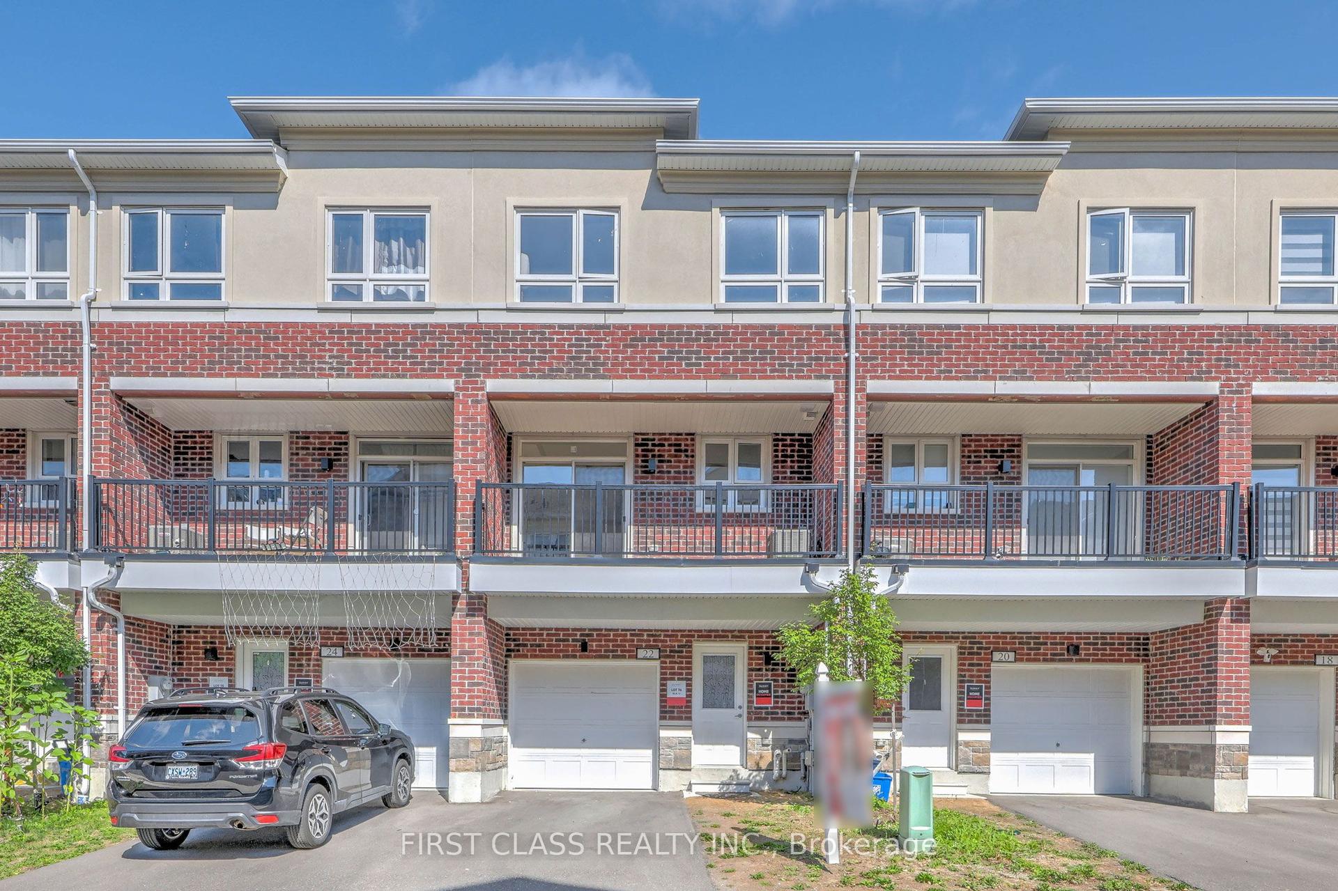 22 Massachusetts Lane — photo 1