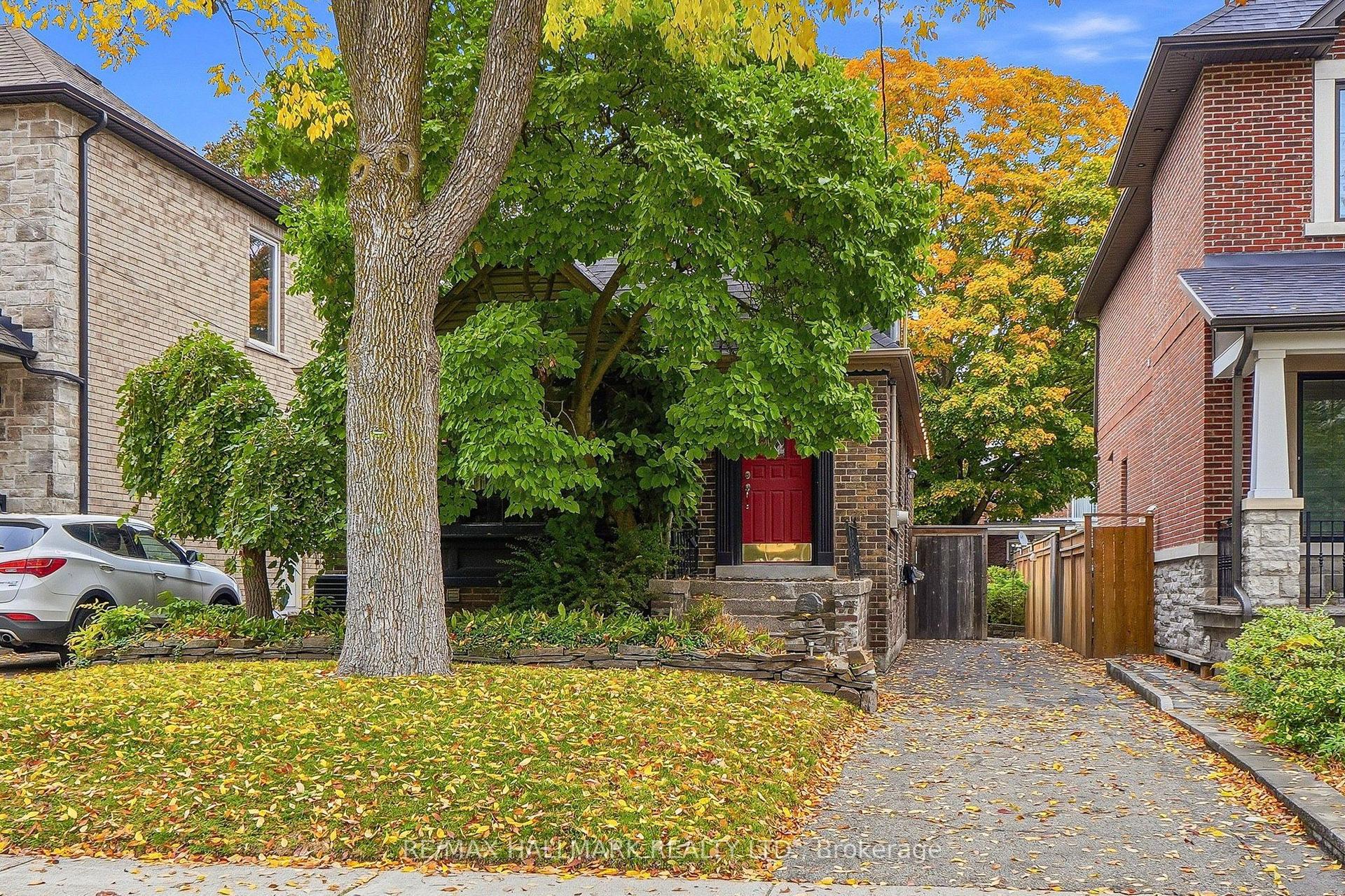 57 Athlone Road, Toronto — Detached for sale, photo 1