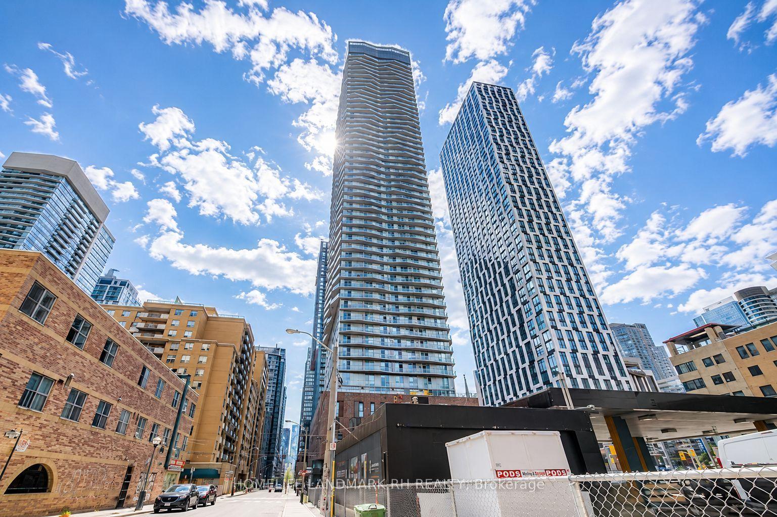 100 Dalhousie Street 4805 #4805, Toronto — Condo for lease, photo 1