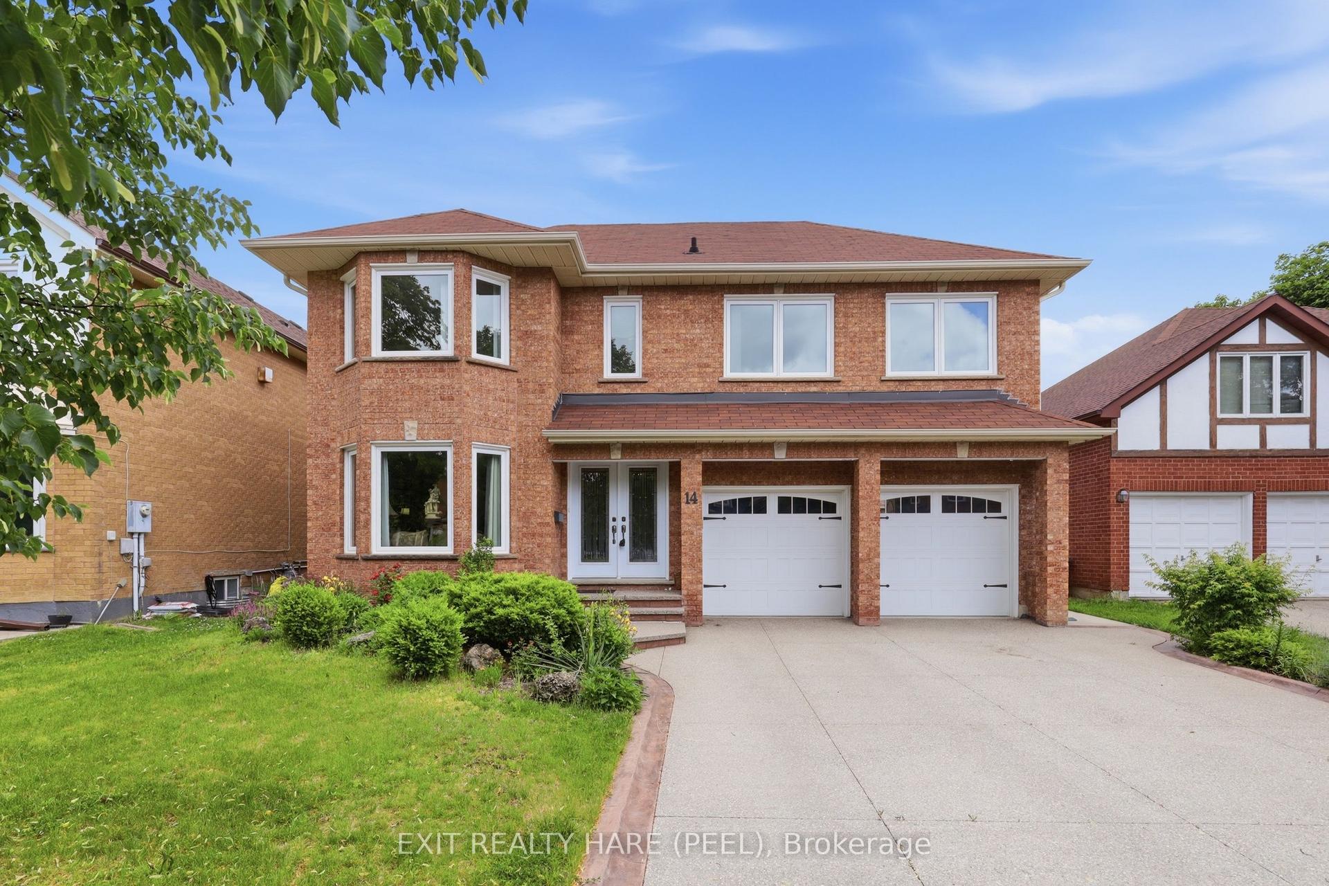 14 Warrington Court, Brampton — Detached for sale, photo 1