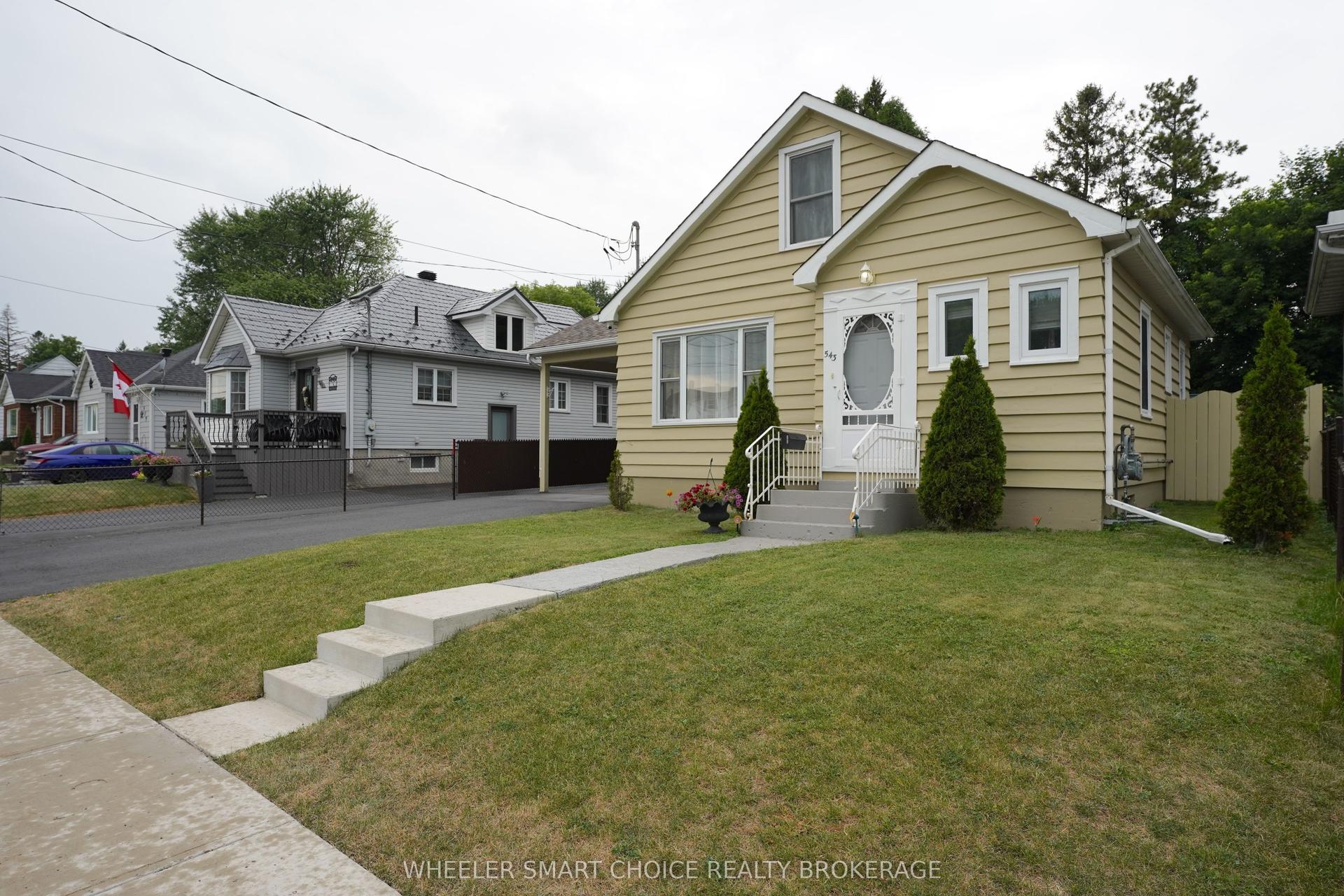 543 Fifth Street E, Cornwall — Detached for sale, photo 1