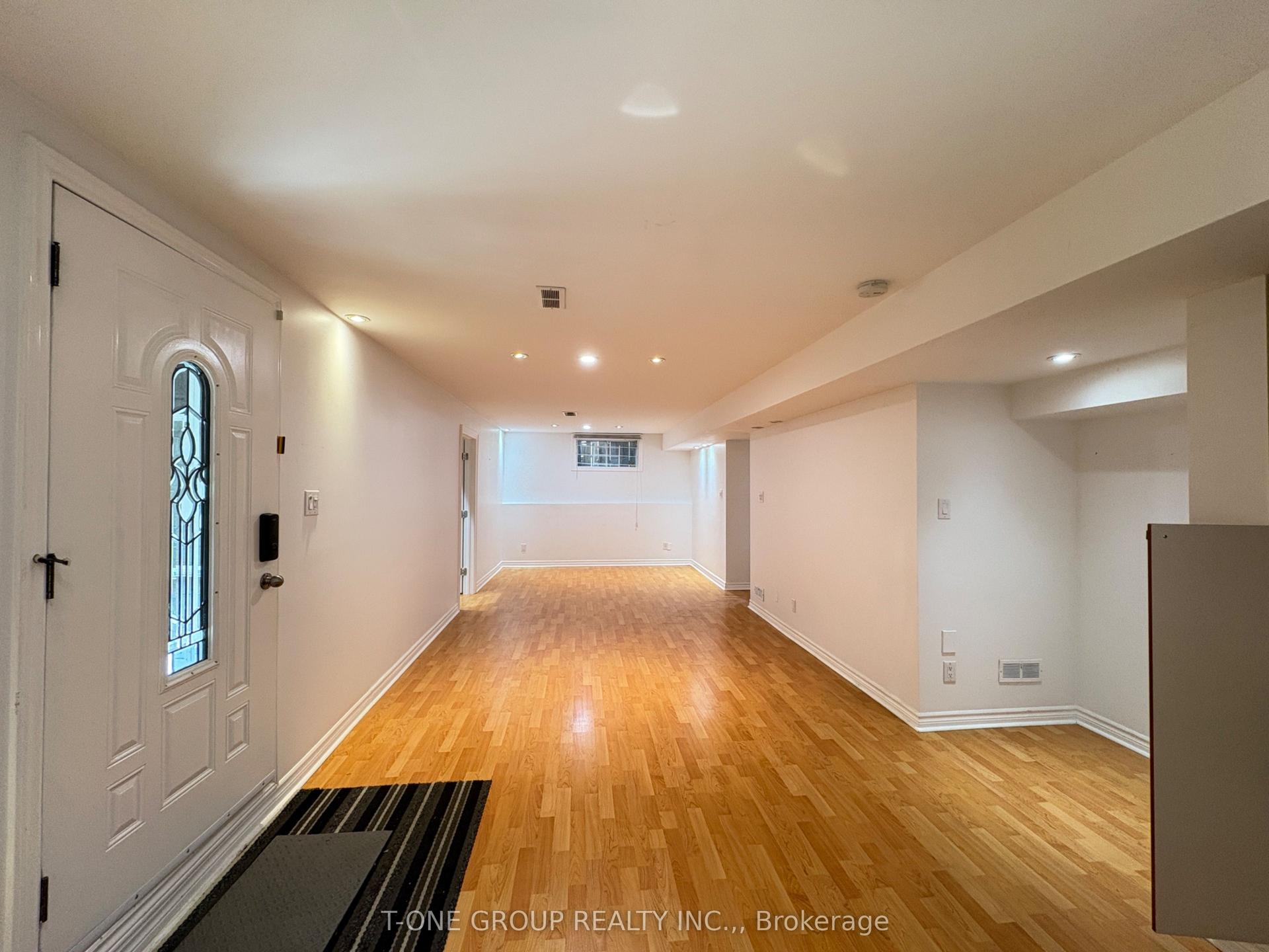 120 Grey Alder Avenue Sep Entrance BSMT #Sep Entrance BSMT, Richmond Hill — Detached for lease, photo 1