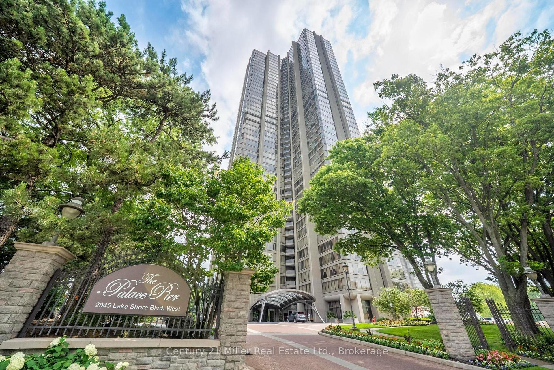 2045 Lake Shore Boulevard W 3606 #3606, Toronto — Condo for sale, photo 1
