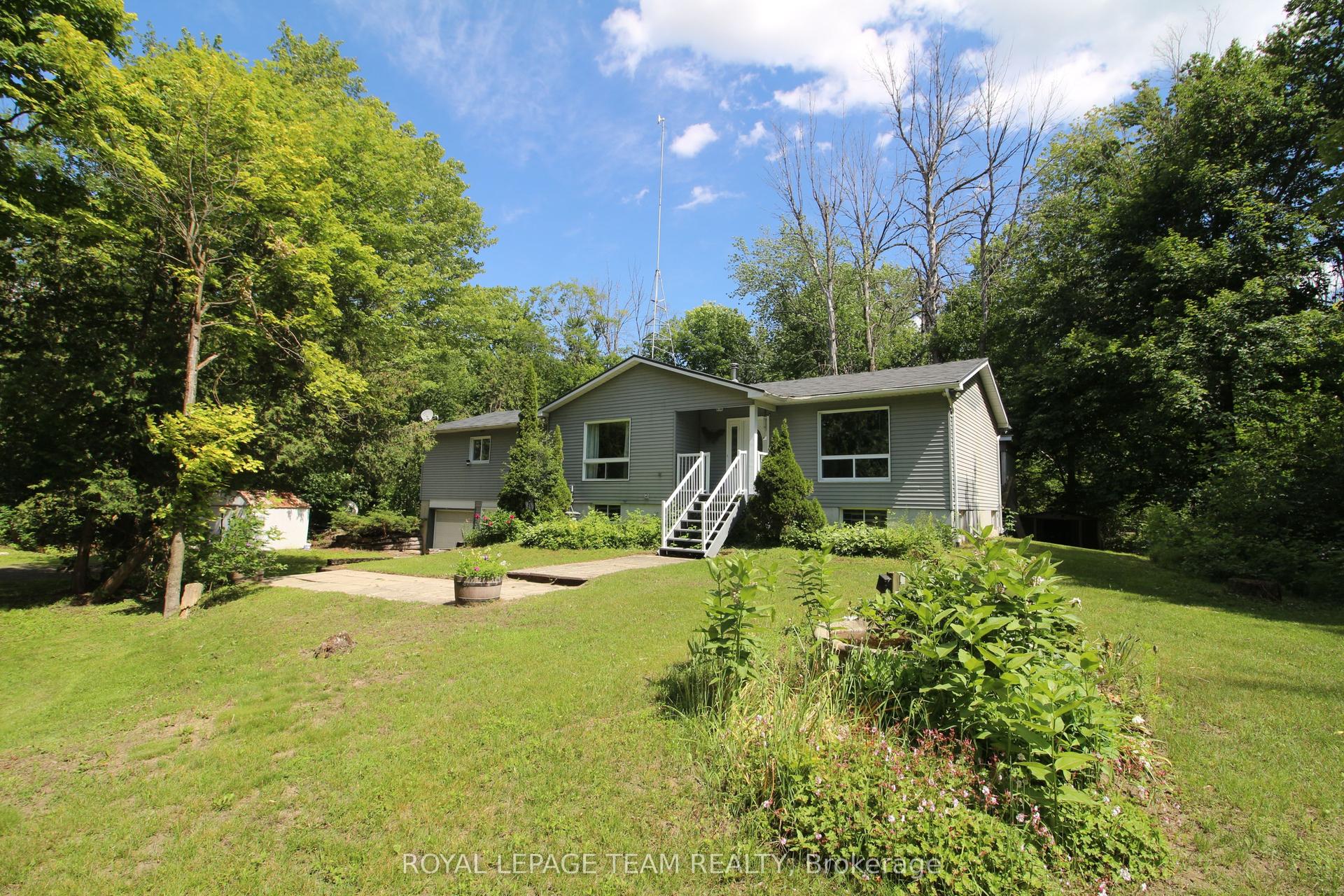 214 Arcand Road — photo 1