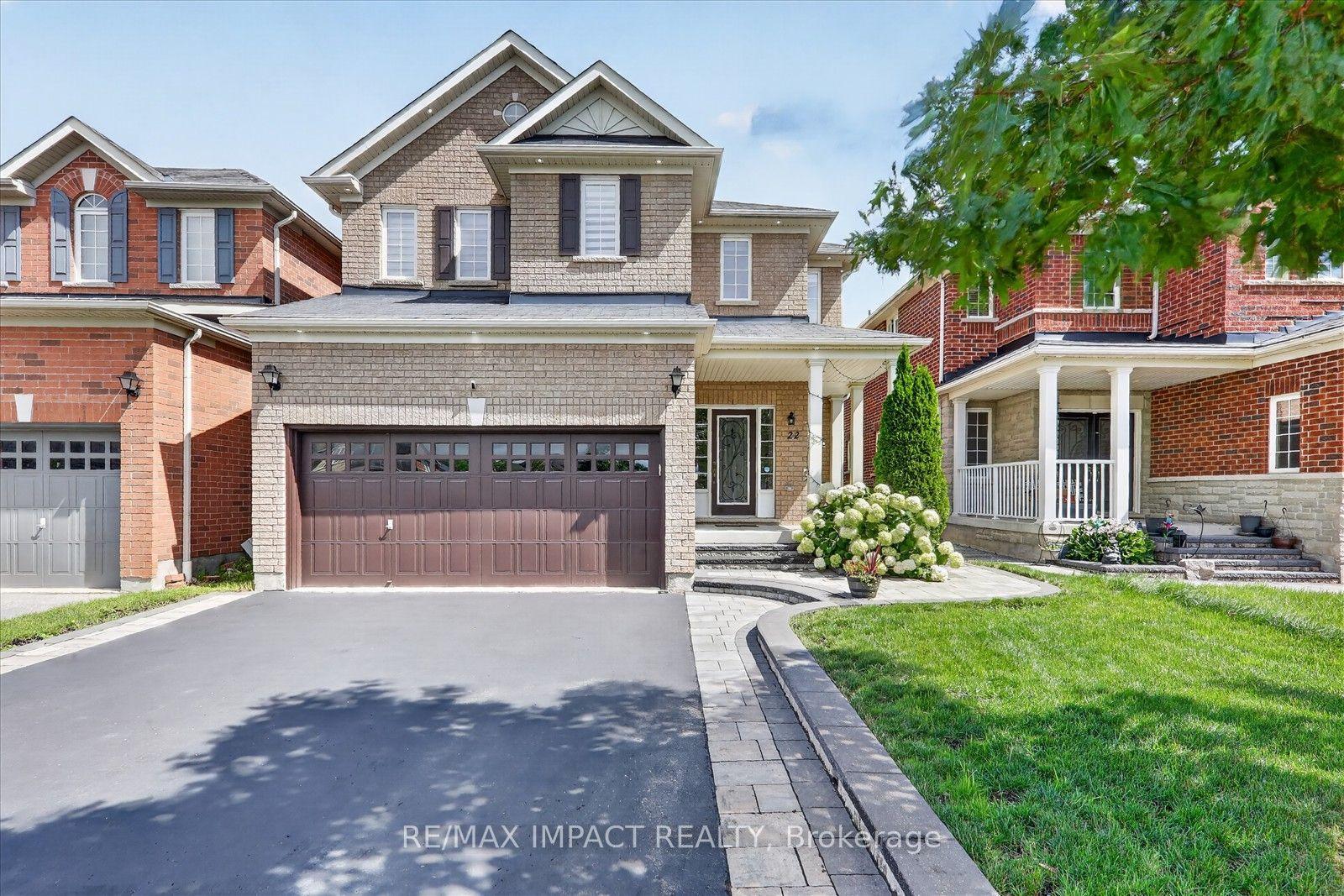 22 Canary Street, Whitby — Detached for sale, photo 1