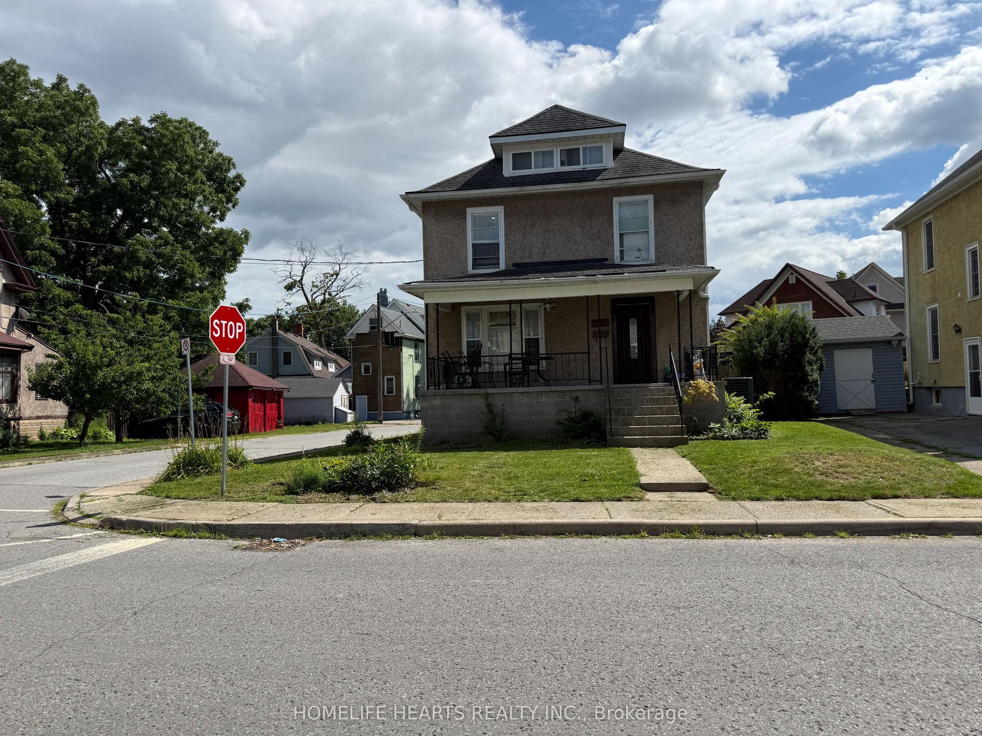 4674 Eastwood Crescent, Niagara Falls — Detached for lease, photo 1