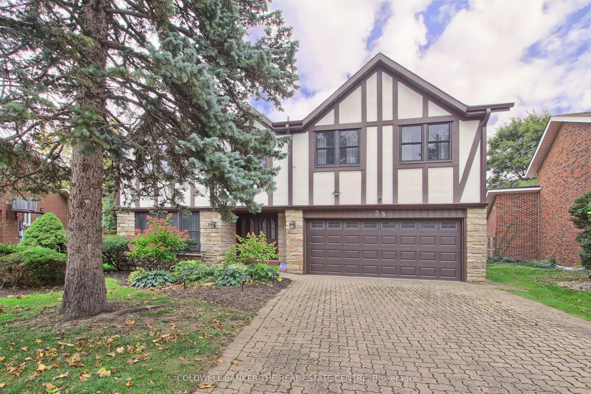 35 Tofino Crescent, Toronto — Detached for sale, photo 1