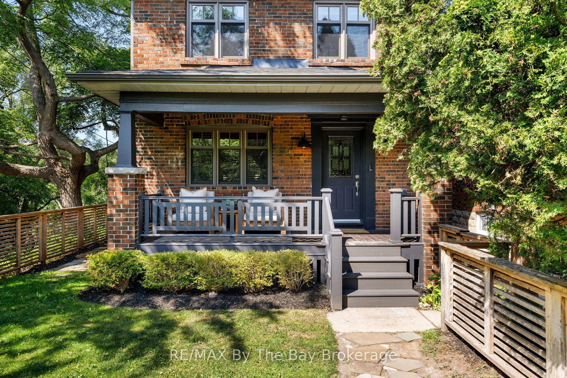 44 Rambert Crescent, Toronto — Detached for sale, photo 1