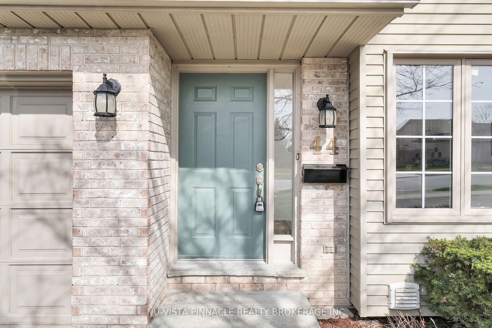410 Ambleside Drive 44 #44 — photo 1