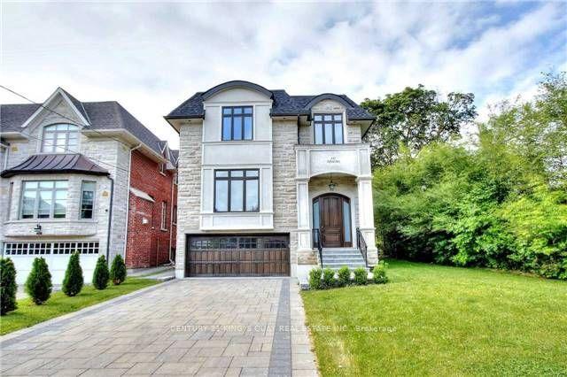 112 Alfred Avenue — photo 1