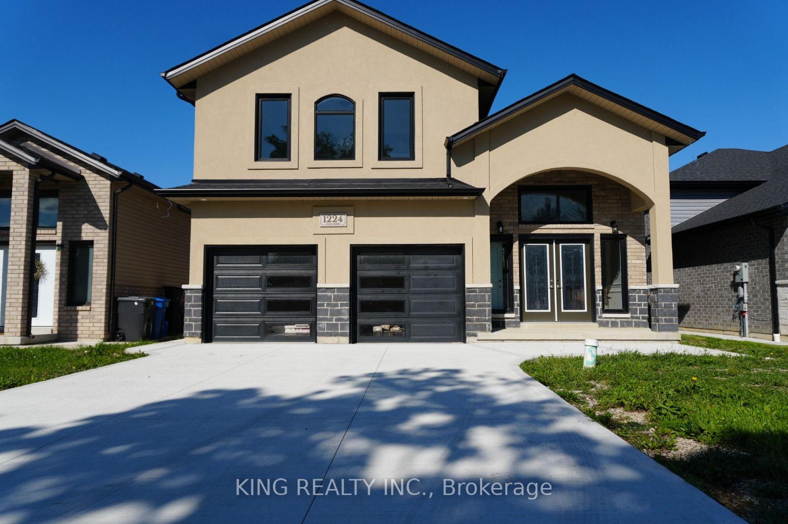 1224 Tourangeau Road — photo 1