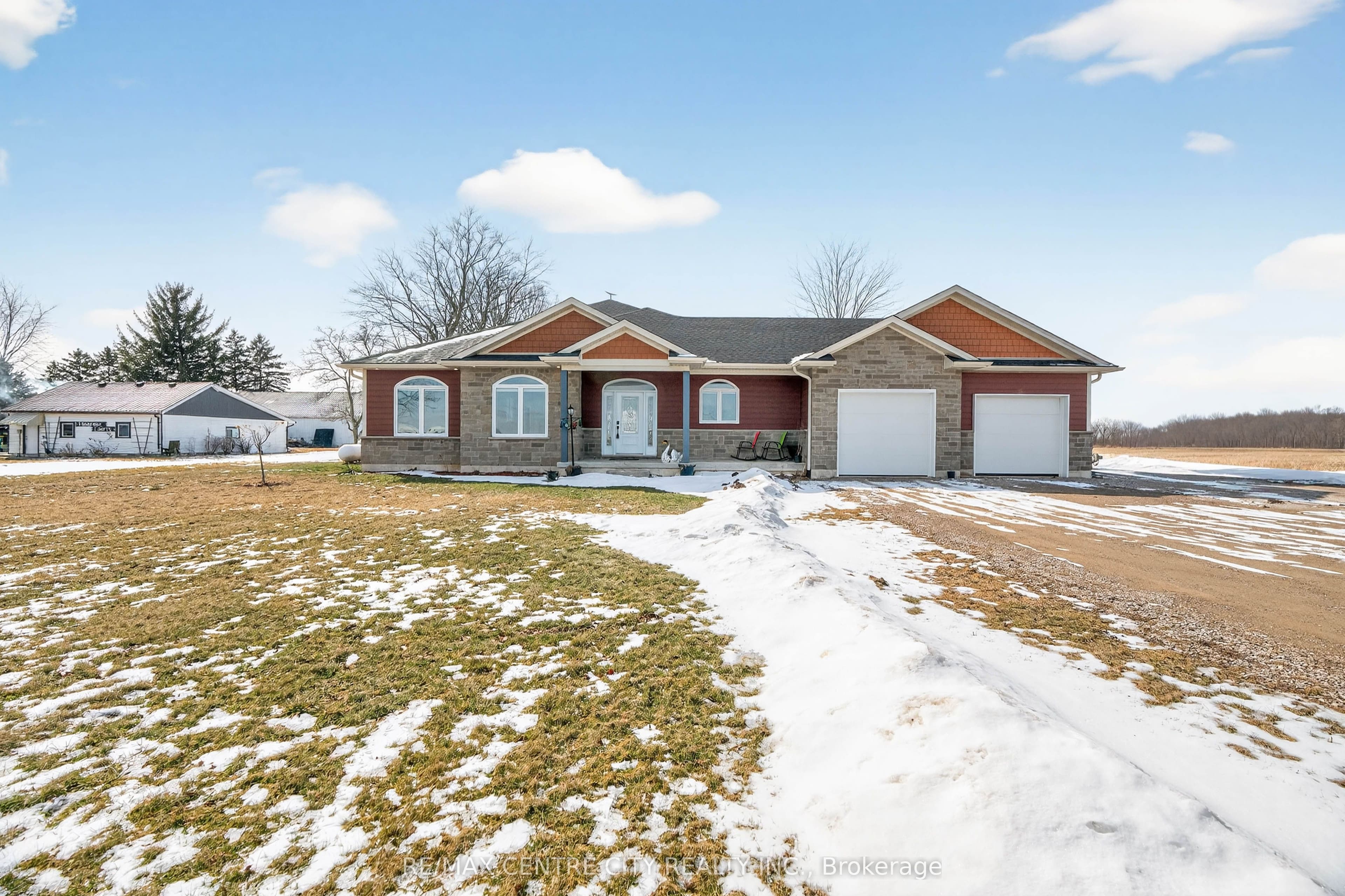 22273 Pratt Siding Road — photo 1