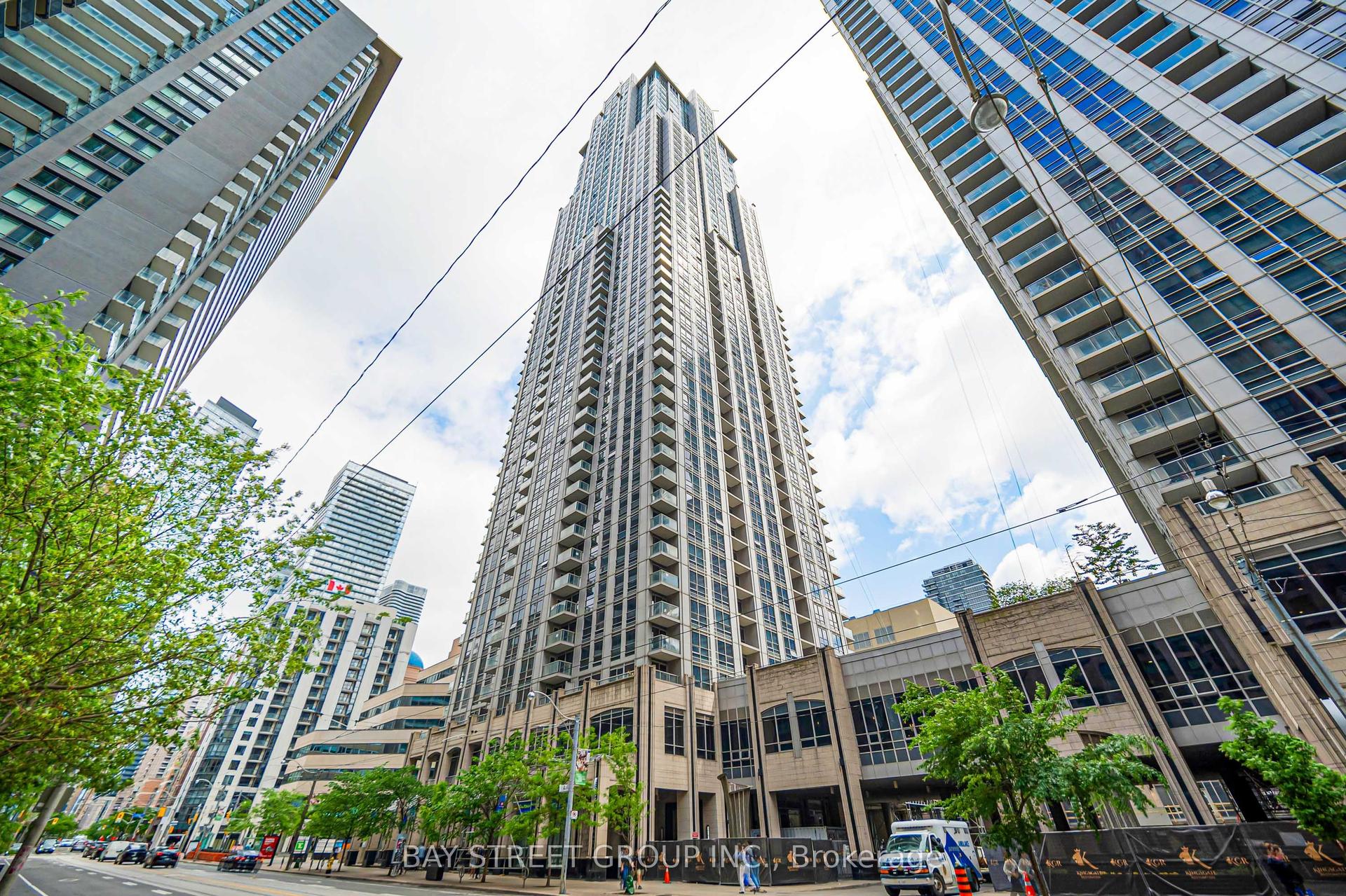 763 Bay Street 4105 #4105, Toronto — Condo for sale, photo 1