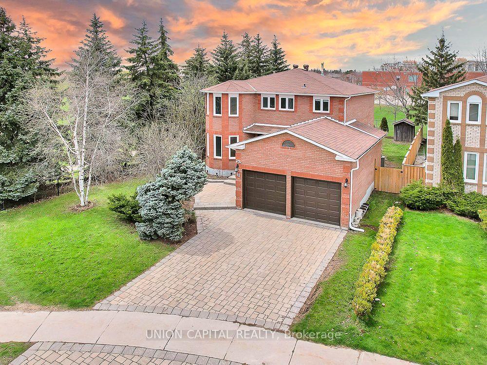 11 Coldstream Crescent — photo 1
