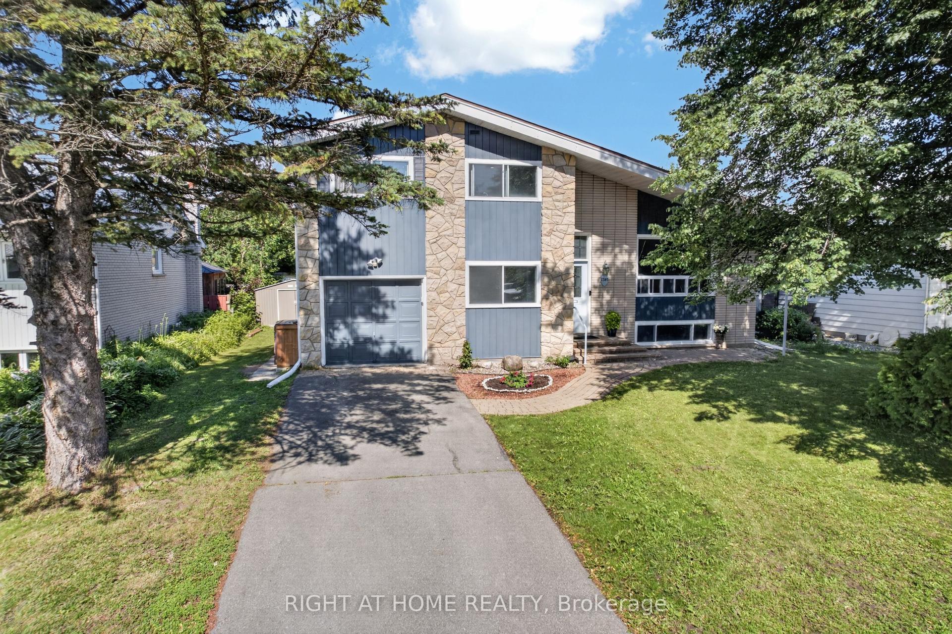1385 Chartrand Avenue, Orleans - Cumberland and Area — Detached for sale, photo 1