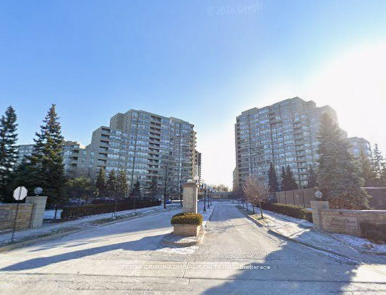 11 Townsgate Drive 902 #902, Vaughan — Condo for lease, photo 1