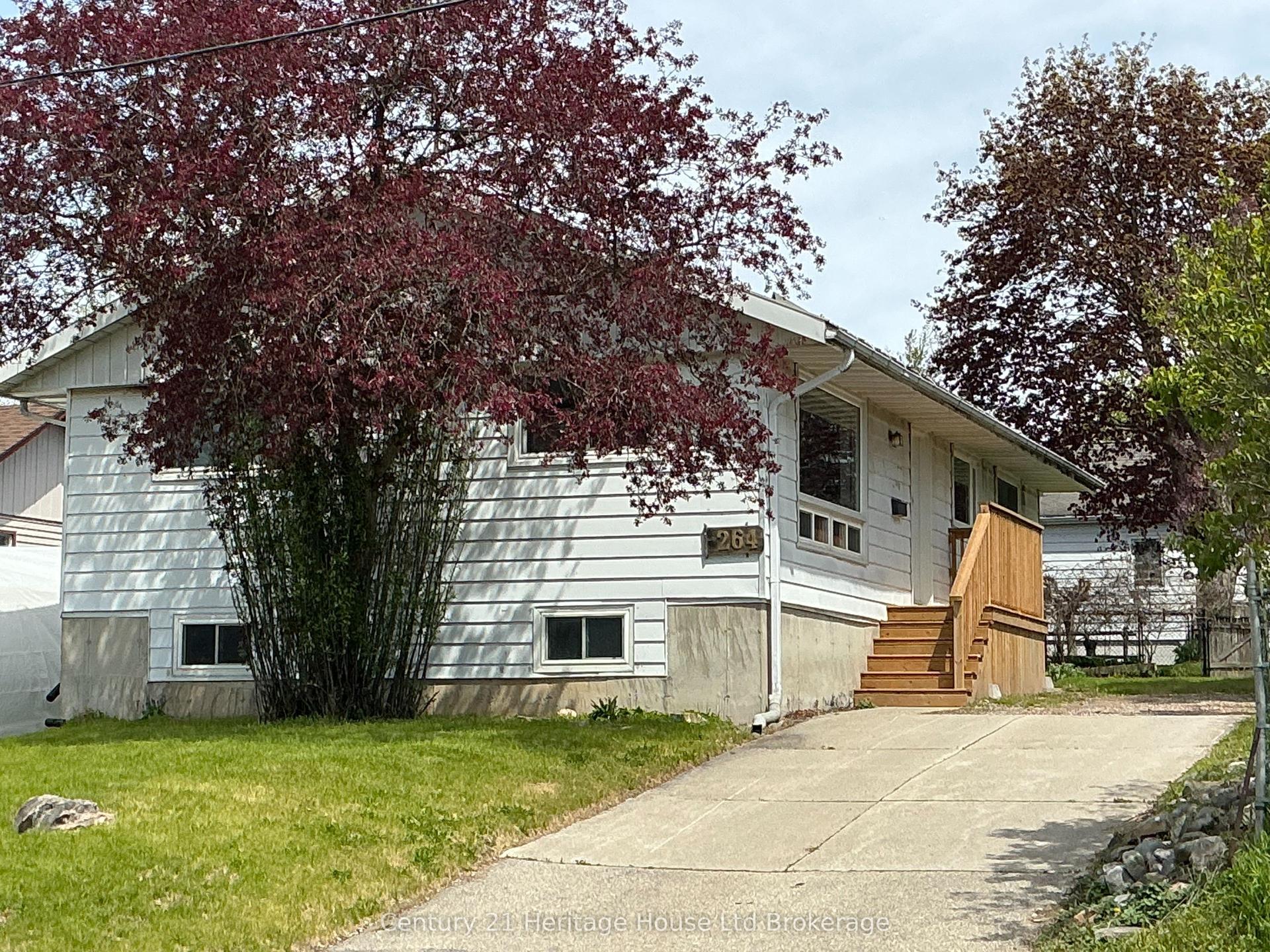 264 Skye Street — photo 1