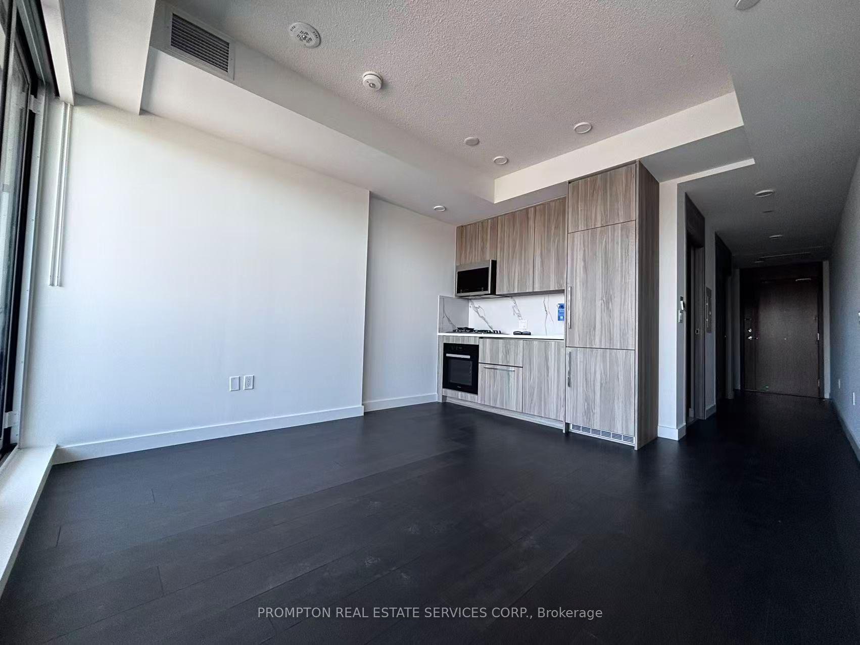 75 Billes Heights 1810 #1810 — photo 1