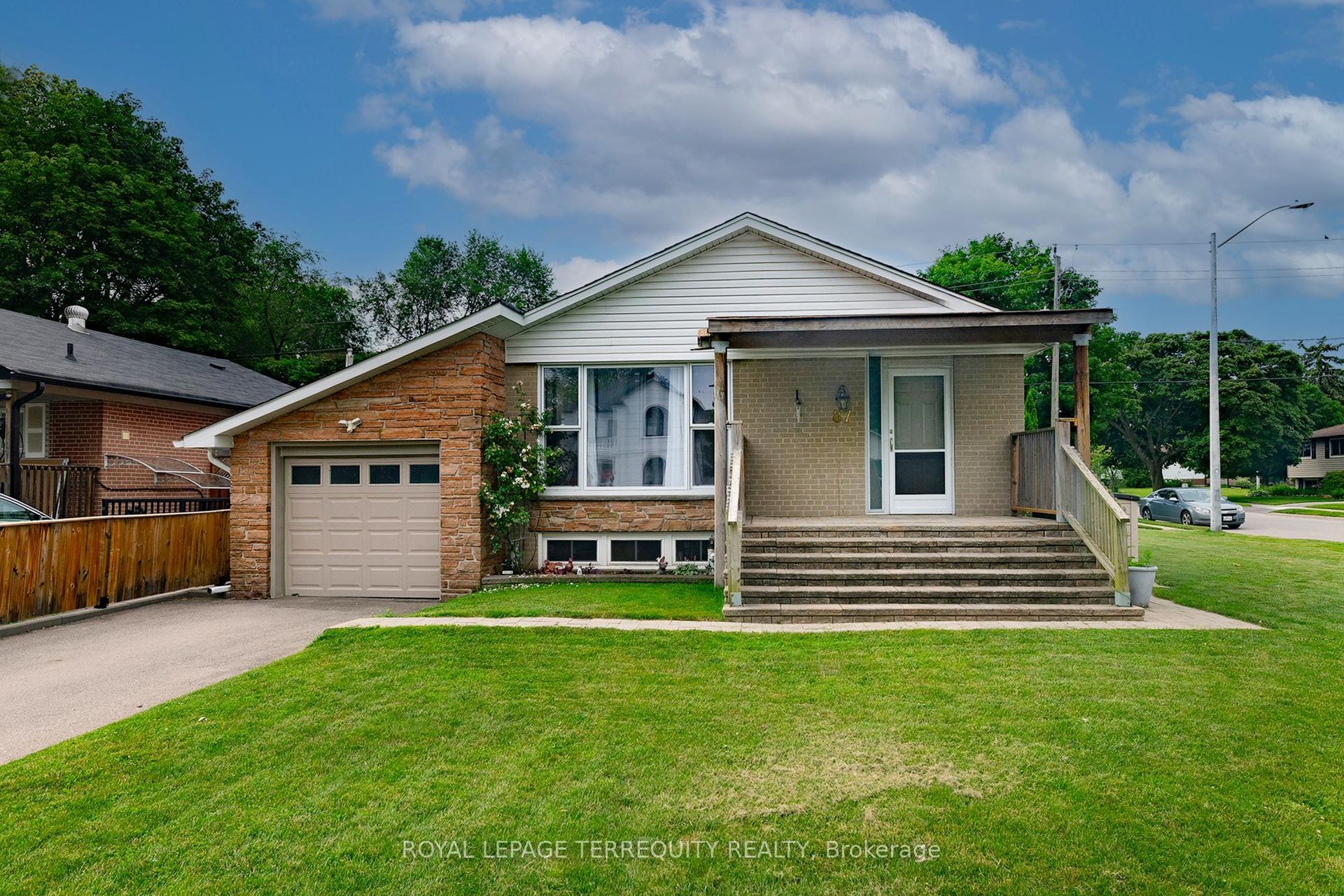 87 Emperor (Upper) Street, Ajax — Detached for lease, photo 1