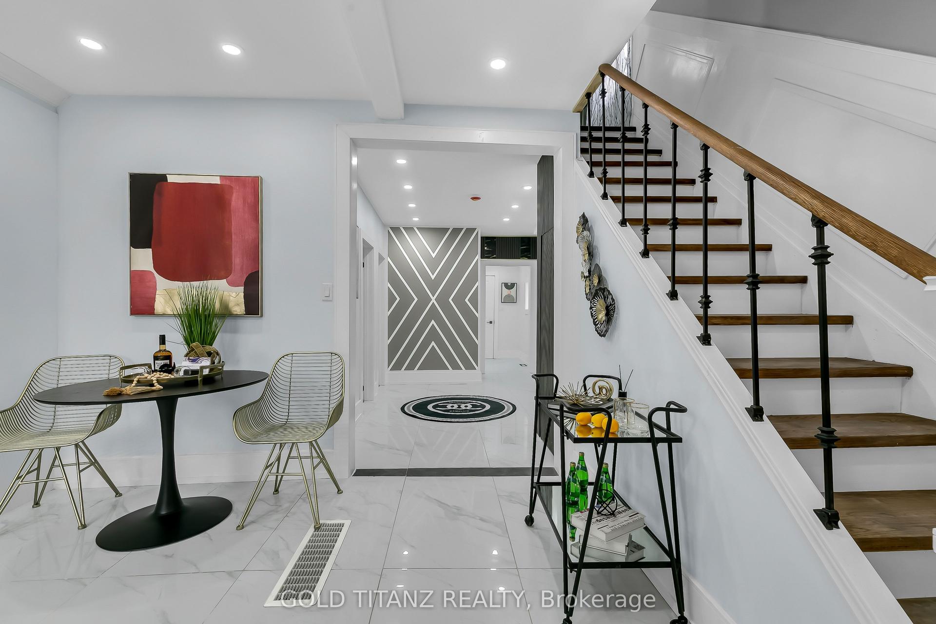 515 Bridge Avenue, Windsor — Detached for sale, photo 1