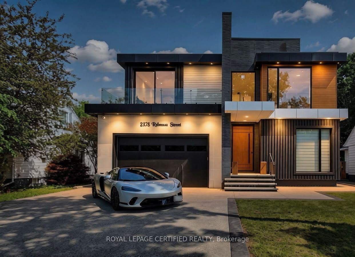 2378 Rebecca Street, Oakville — Detached for sale, photo 1