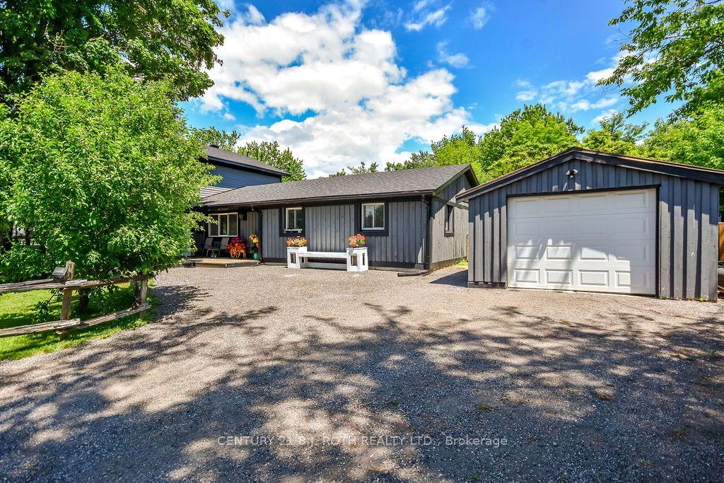 12 PATRICIA Drive, Ramara — Detached for sale, photo 1