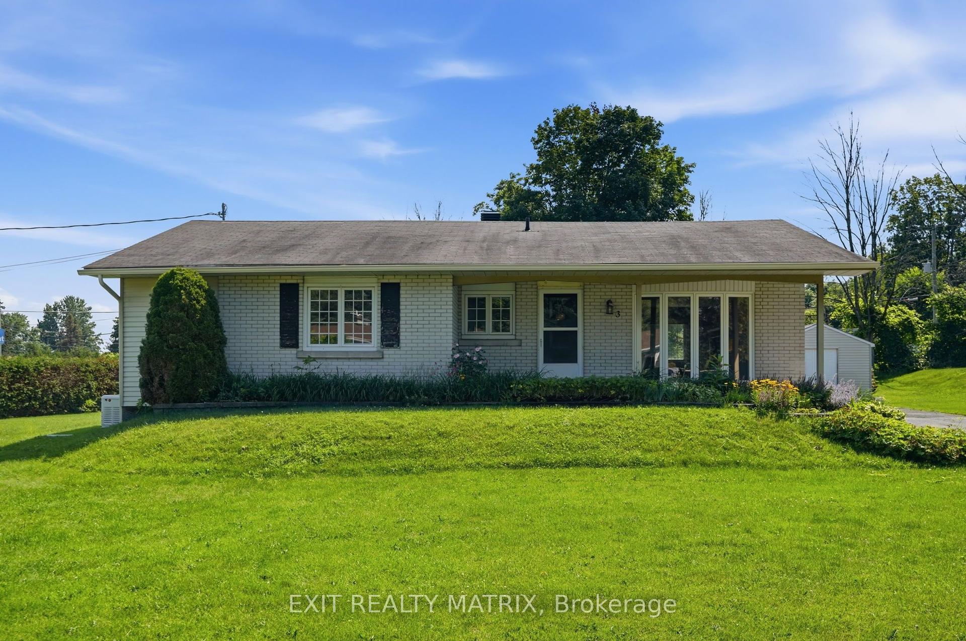 3 Hillview Circle, Champlain — Detached for sale, photo 1