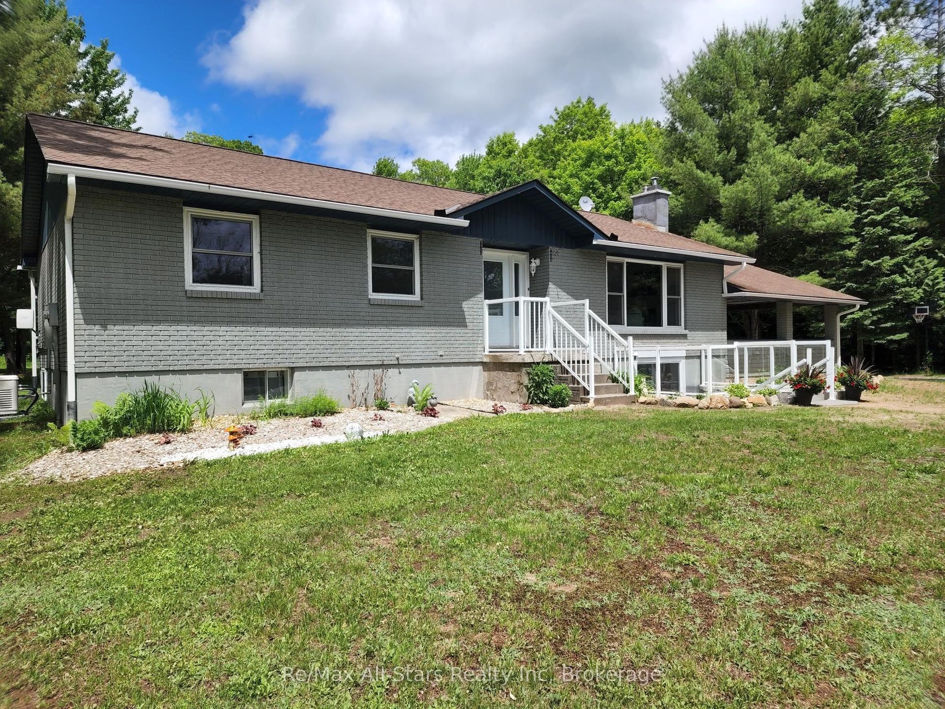 2797 Highway 60 Highway — photo 1