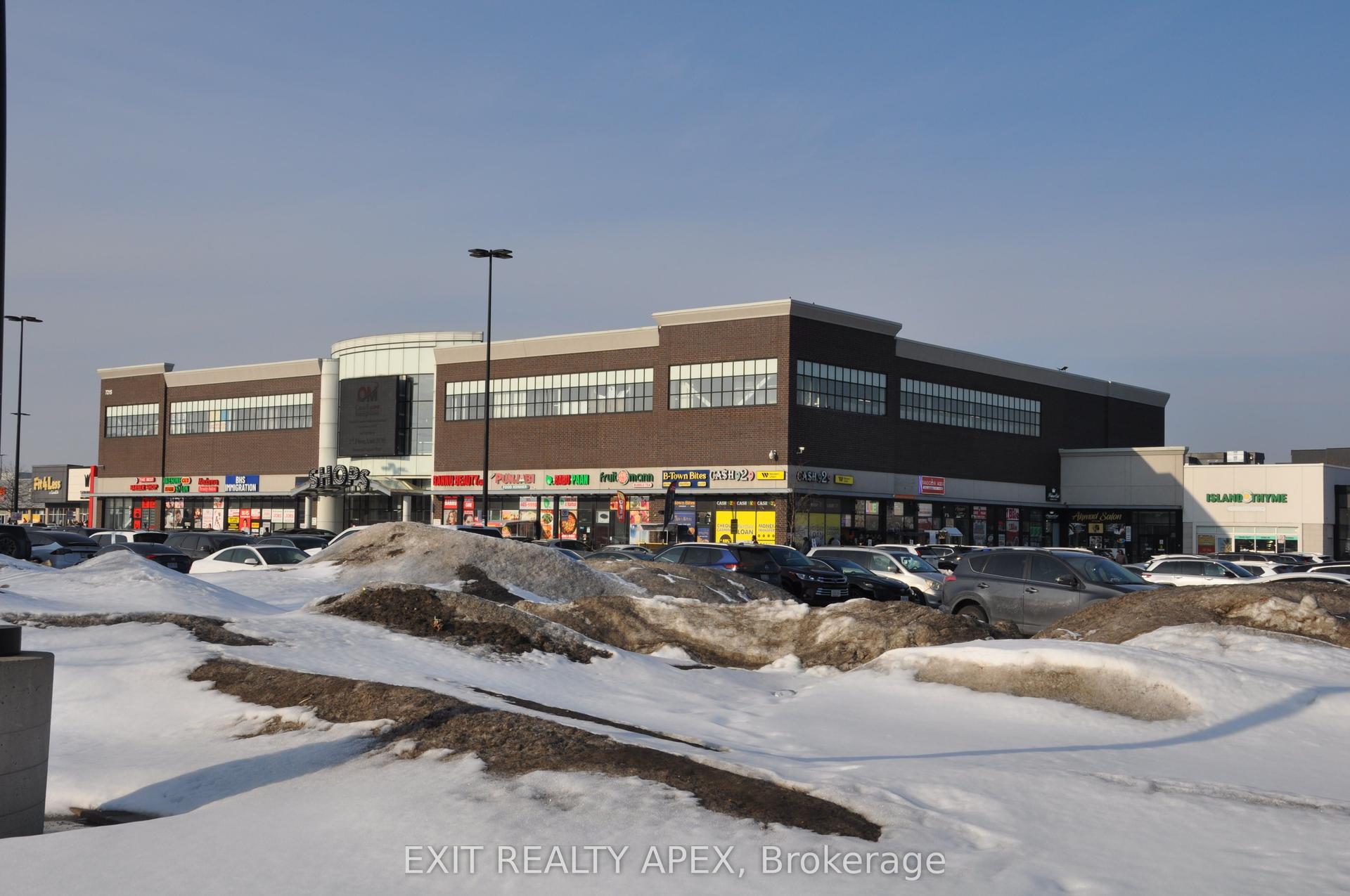 7215 Goreway Drive 2D12 #2D12 — photo 1
