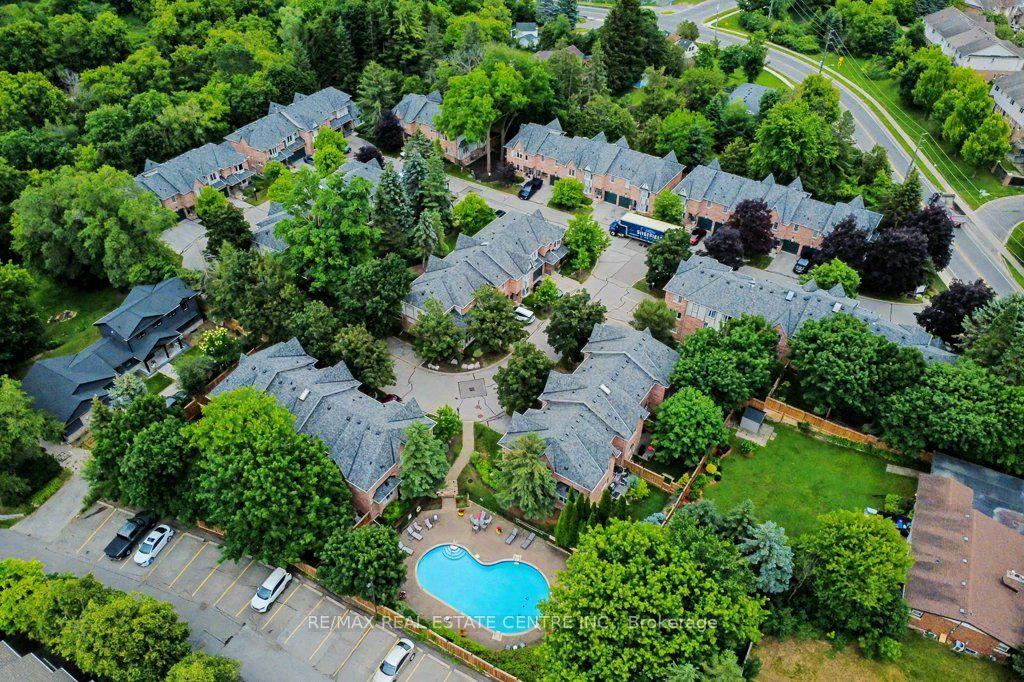 76 River Drive 10 #10, Halton Hills — Condo Town for sale, photo 1