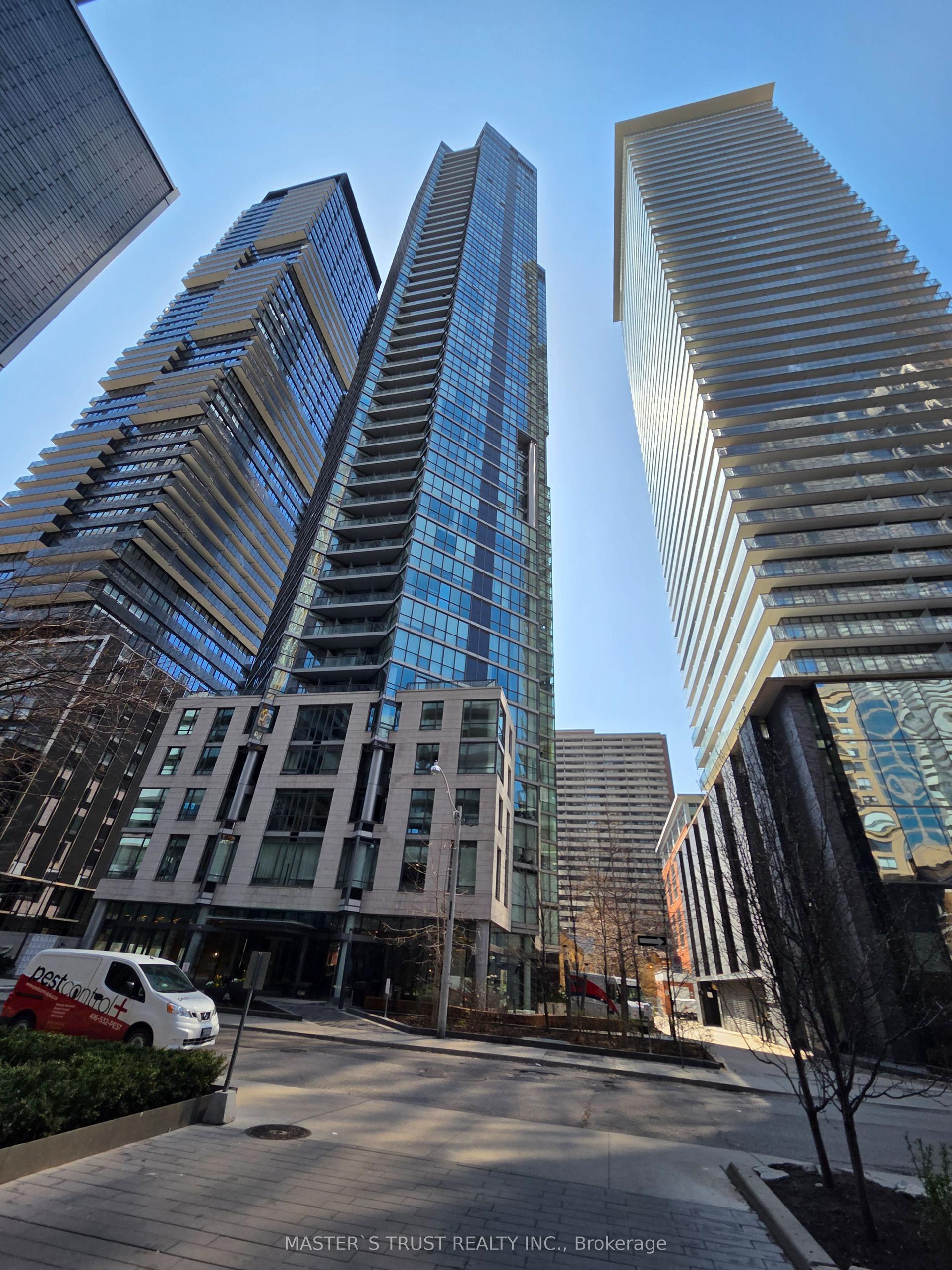 45 Charles Street E 310 #310 — photo 1