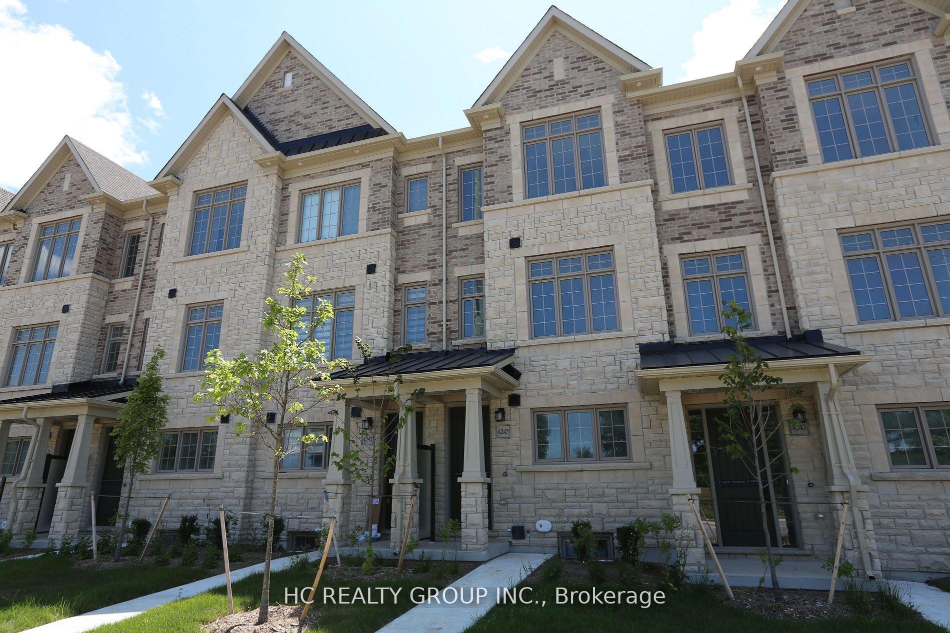 4245 Major Mackenzie Drive E, Markham — Townhouse for lease, photo 1