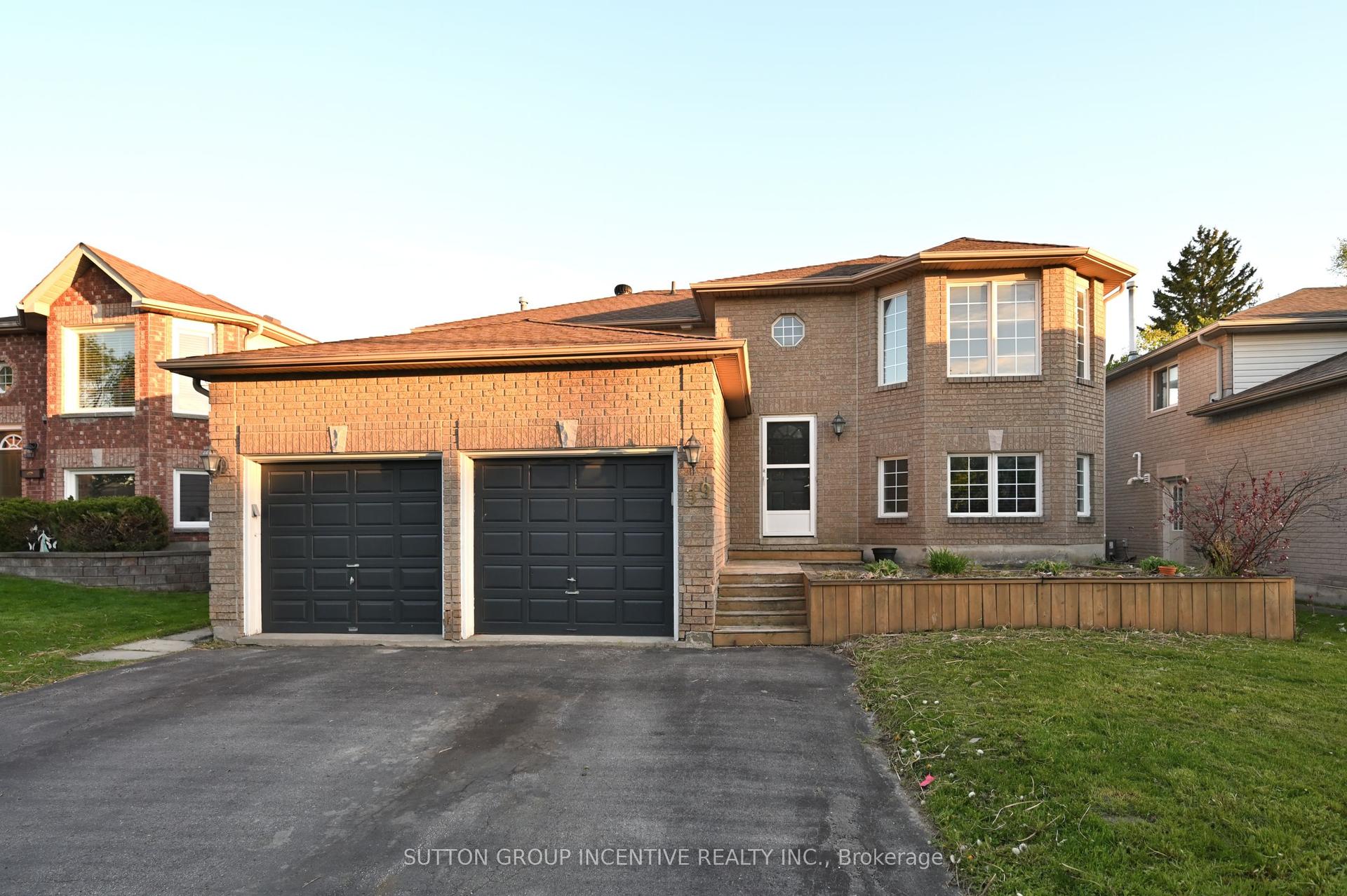 39 JONES Drive UPPER #UPPER — photo 1