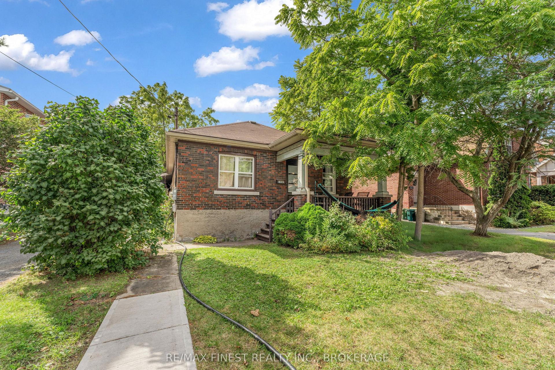 236 COLLINGWOOD Street, Kingston — Detached for sale, photo 1