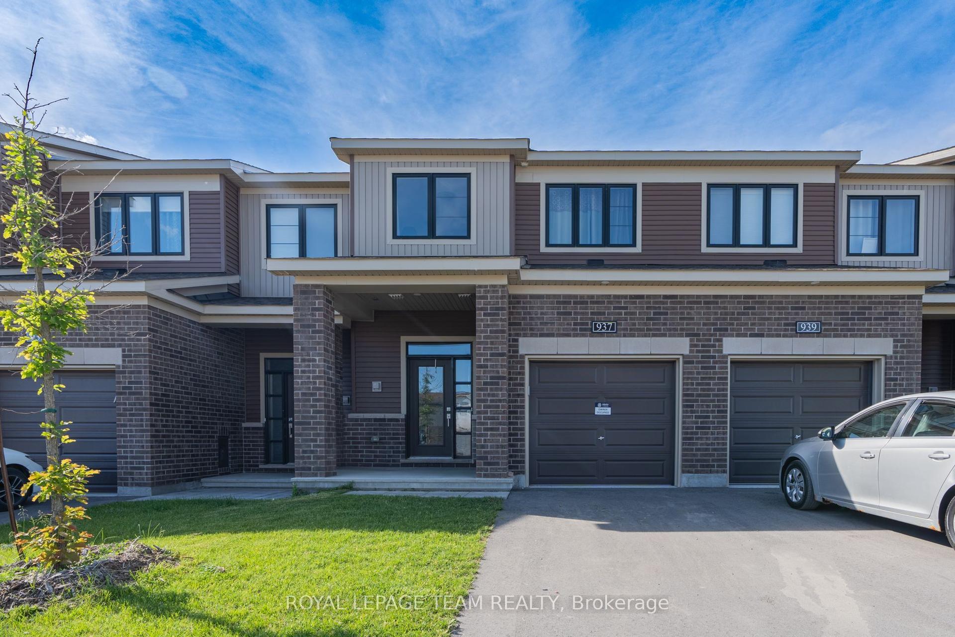 937 ATHENRY Court — photo 1