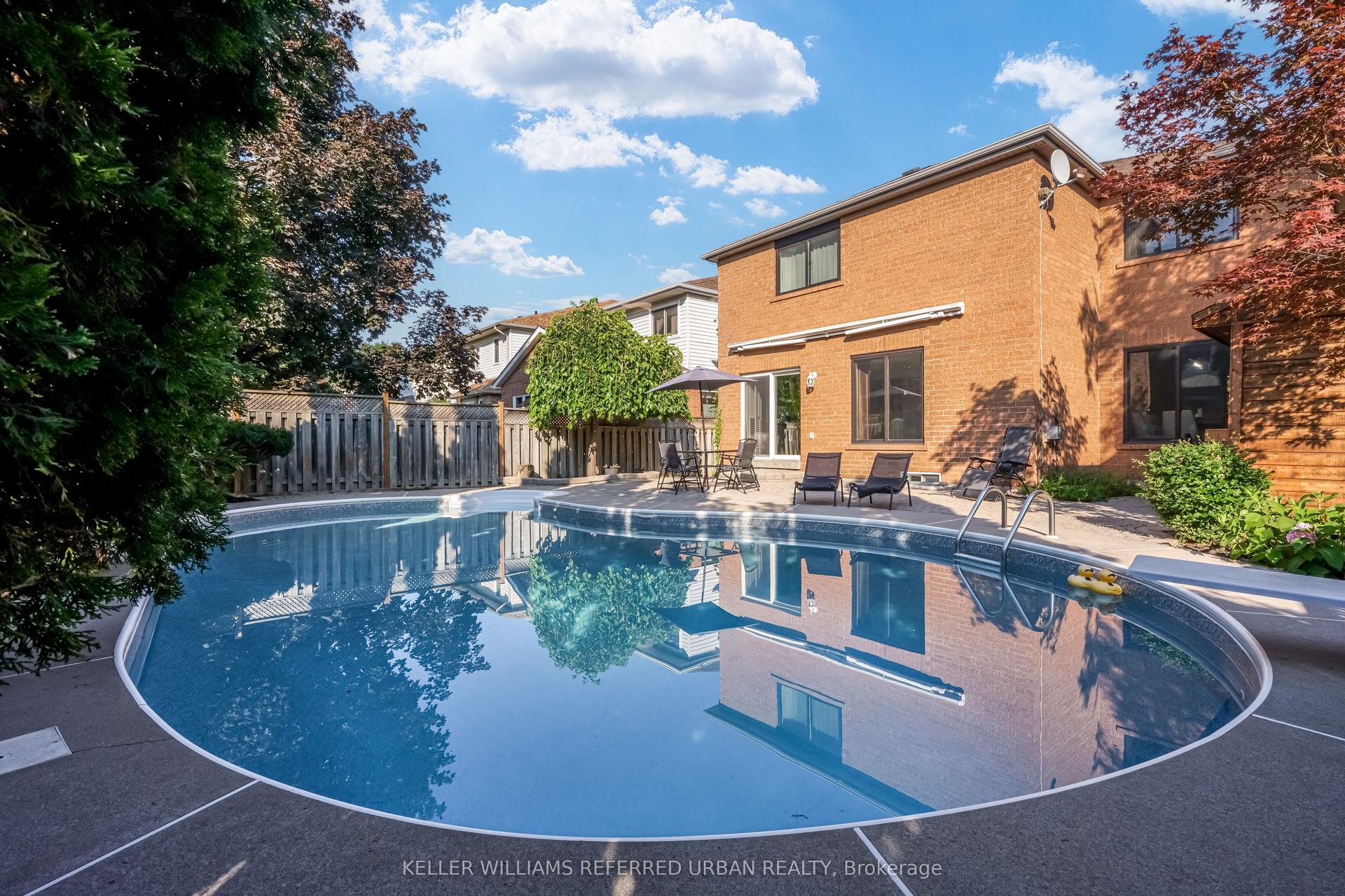 9 Stone Street, Halton Hills — Detached for sale, photo 1