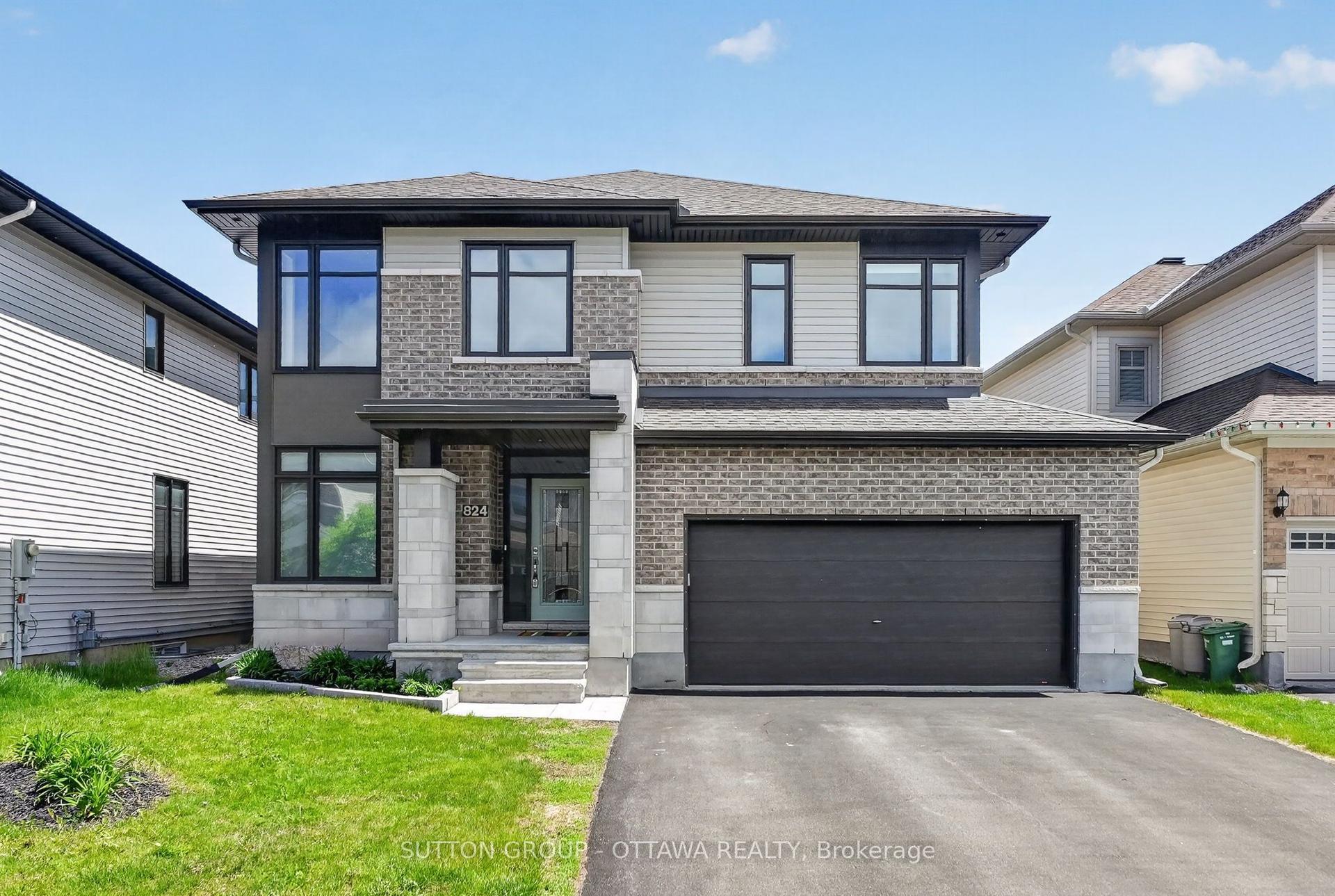 824 CONTOUR Street — photo 1
