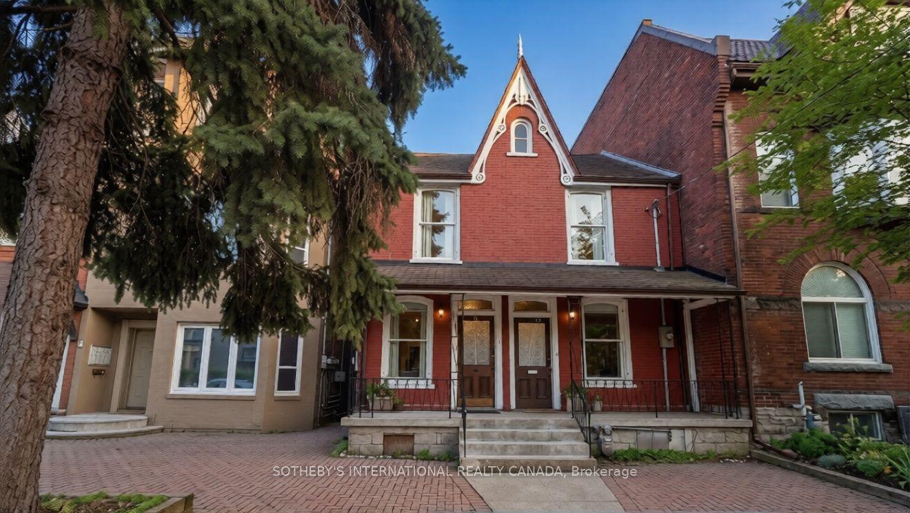 11 D'arcy Street — photo 1