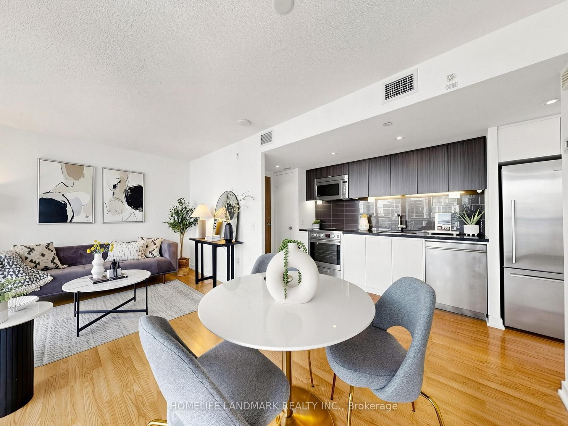 75 Queens Wharf Road 2215 #2215, Toronto — Condo for sale, photo 1