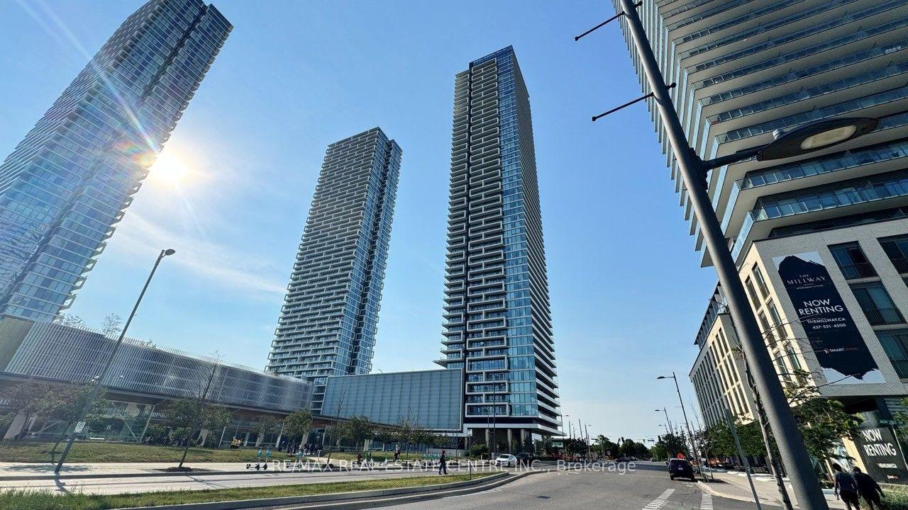 950 Portage Parkway 2601 #2601, Vaughan — Condo for lease, photo 1