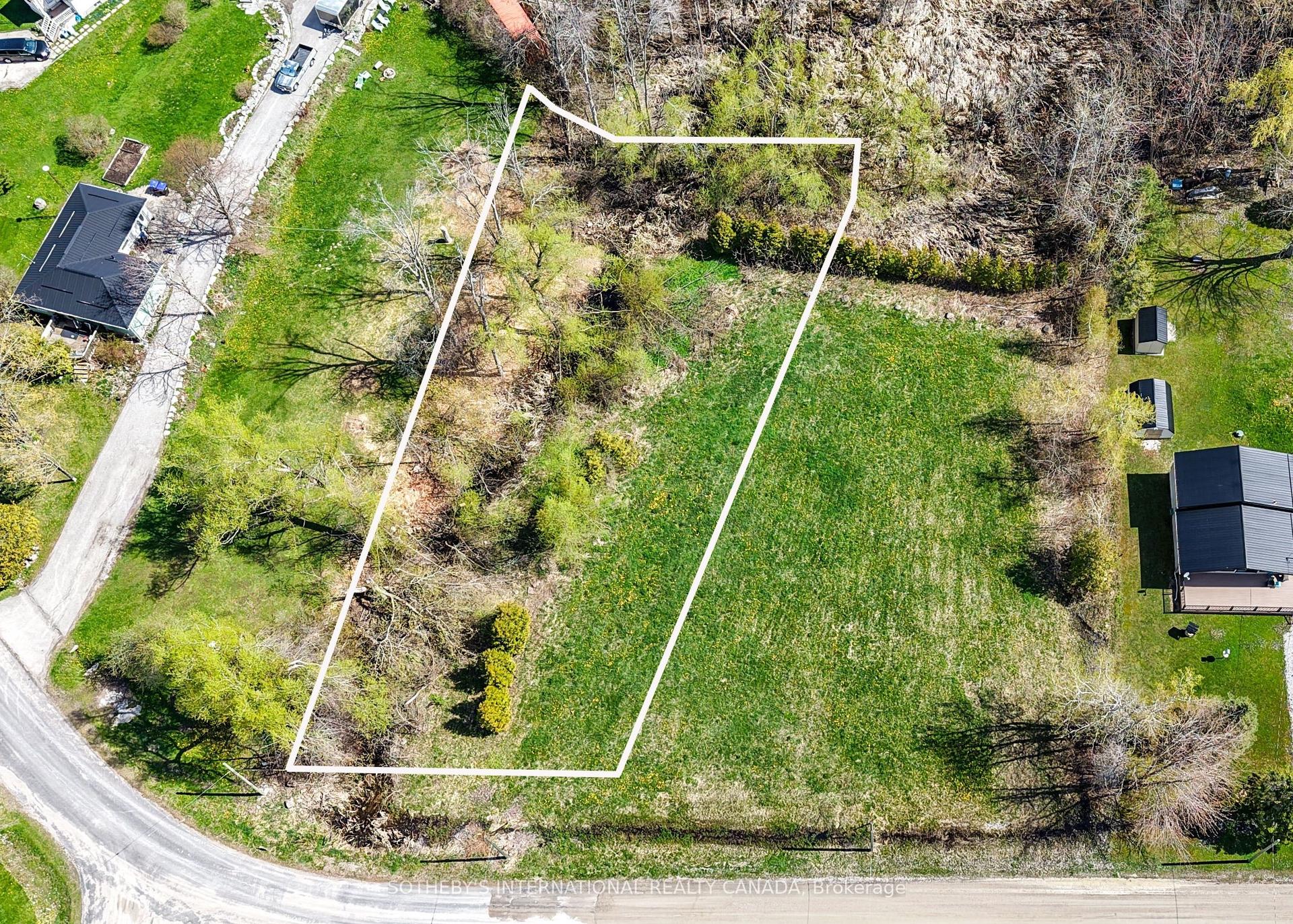 4136 Fountain Drive — photo 1